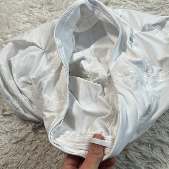 Lululemon Pace Rival Skirt (Tall) *4-way Stretch 15" White - Picture 4 of 7